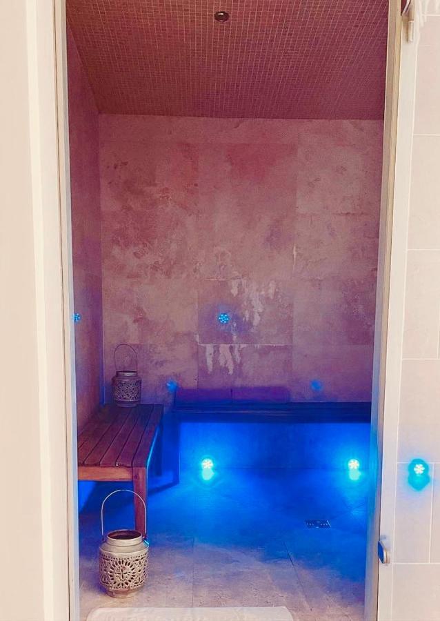 باريس Jacuzzi Love Room المظهر الخارجي الصورة